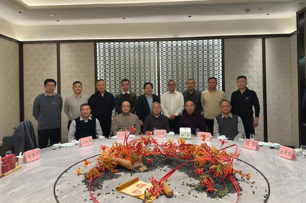 青島市東營商會 · 墾利區“旺年會” | 鄉誼為墨繪新章