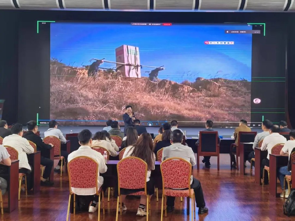 劉春華助力平云小匠——揭秘海爾“人單合一”模式