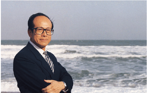 華商智業(yè)探尋李嘉誠(chéng)的成功內(nèi)涵