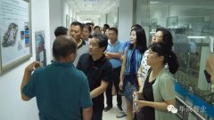 眾學員紛紛獻策和華商私塾會打造首家島城“O2O2O”企業平臺