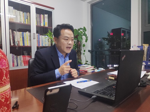 劉春華老師受邀參加中國品牌學習俱樂部“戰‘疫’復工，智克時艱”直播活動