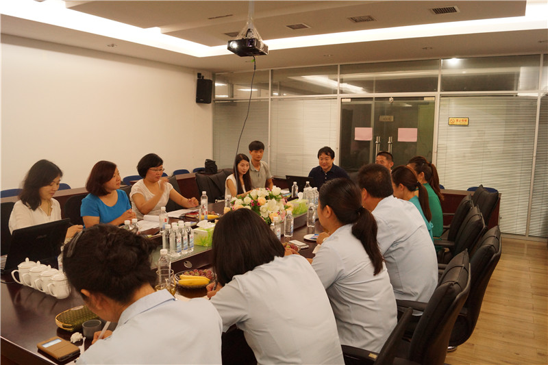 華商智業專家團為華仁物業做品牌戰略與商業模式指導